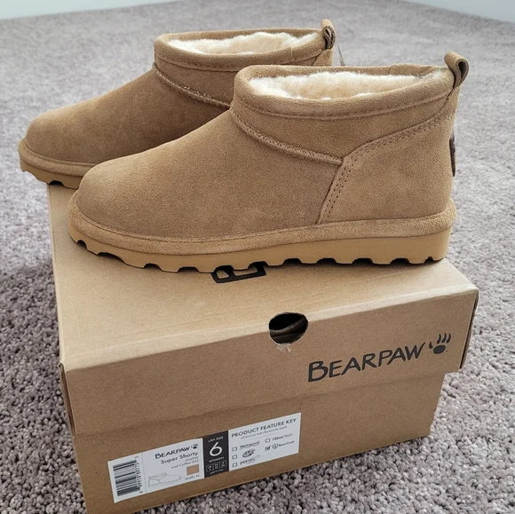 Bearpaw women Super Shorty - Picture 1 of 4